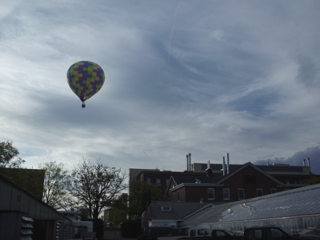 hot air balloon